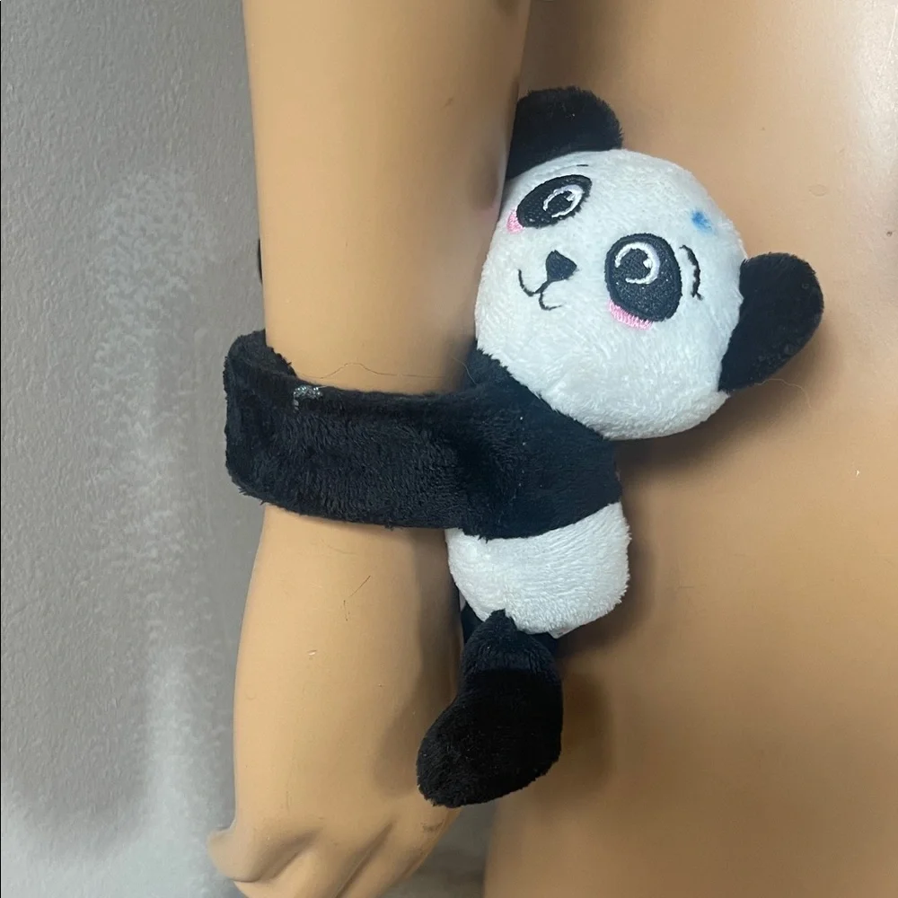 Adorable Black and White Panda Plush snap bracelet - Picture 2 of 9